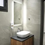 Zen Apartment *